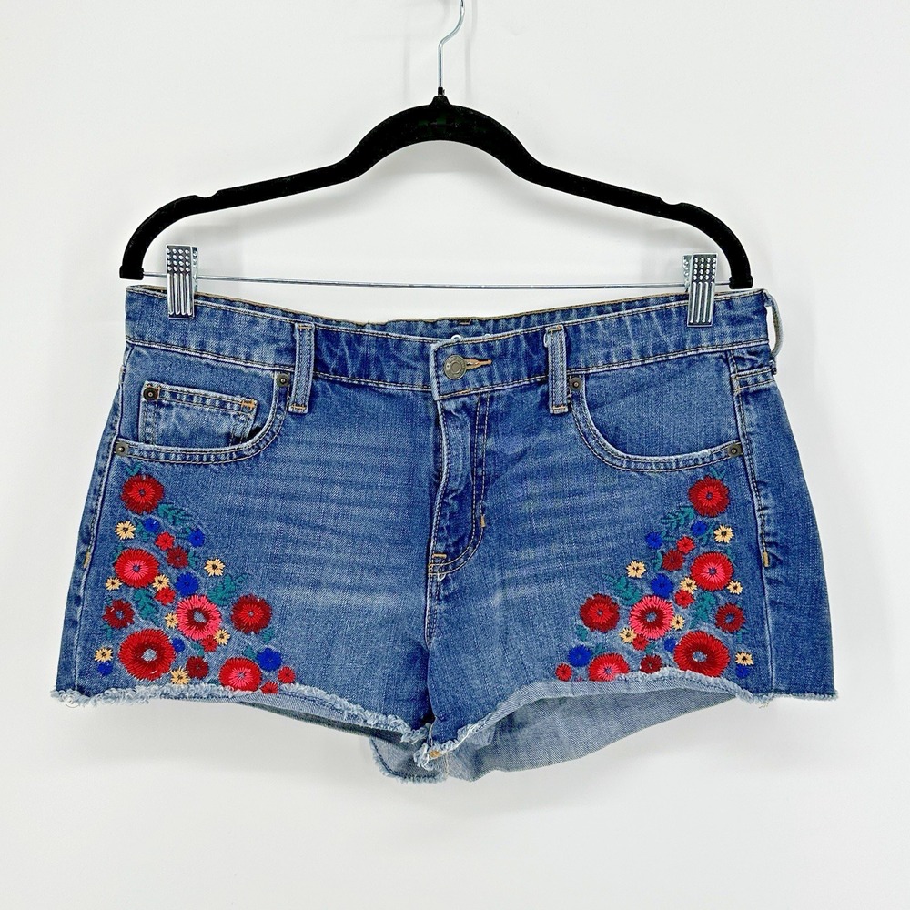 GAP Sexy Boyfriend Short Denim Shorts Embroidered Floral Raw Hem Women 10